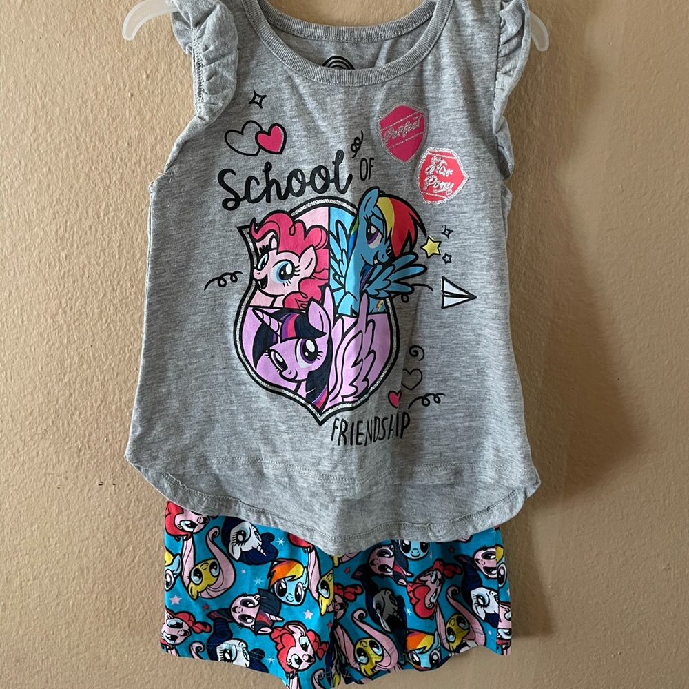 My little pony: mix & match (2 SHIRTS, 1 SHORTS)